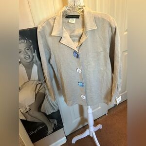 Linen blend Harve Bernard beige shirt/ jacket: M
NWT 1990’s